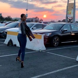 Meet your Posher, Selina